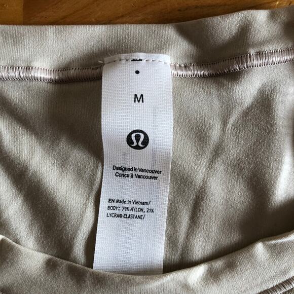 Lululemon Wundermost Ultra-Soft Nulu Short-Sleeve Crew Bodysuit, Size M (NWT) - Picture 5 of 8